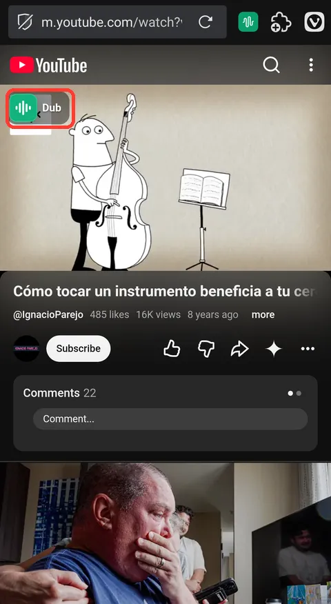 Nút lồng tiếng EarDub ở góc trên bên trái video YouTube trên Android